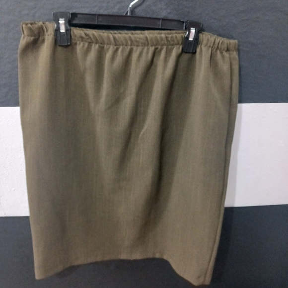 City Studio Women green olive matching set - Picture 14 of 16